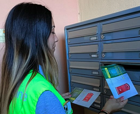 Poste Italiane fornisce le etichette per le cassette domiciliari e il  citofono condominiale 