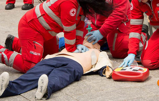 Primo soccorso a Lesa: tre serate per imparare a salvare una vita