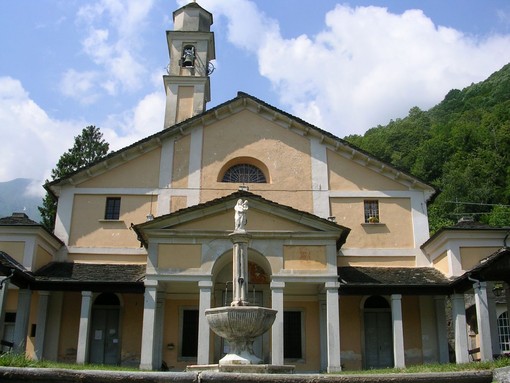 In cammino da Ornavasso al Boden per l'inaugurazione dell'anno pastorale giovanile