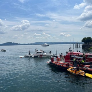 Incendio su una nave passeggeri, esercitazione sul lago Maggiore