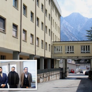 Ospedale nuovo, come buttare la palla in tribuna