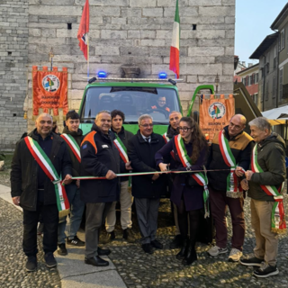 Inaugurato nuovo mezzo della protezione civile a Valle Cannobina FOTO