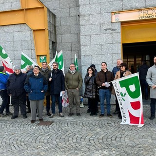 Presidio del Pd per la sanità pubblica: &quot;La Regione ha abbandonato il territorio&quot; FOTO