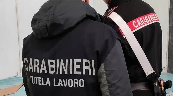 Controlli dei Carabinieri negli stabilimenti balneari del Lago Maggiore