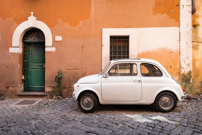 Auto sempre più vecchie: nel Vco l'età media è di quasi 12 anni