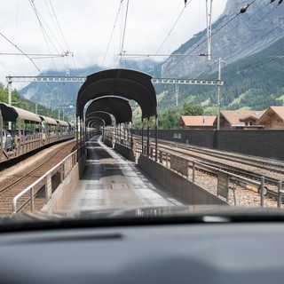 I treni navetta sulla linea ferroviaria del Sempione