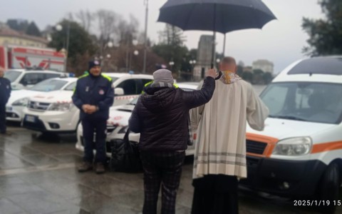 Sant’Antonio Abate, la benedizione sfida la pioggia FOTO