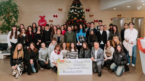 Nova Coop premia i giovani: borse di studio a dieci studenti del Vco