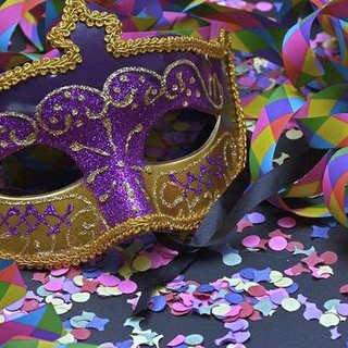 Carnevale a Stresa con la corte di Re Falcett