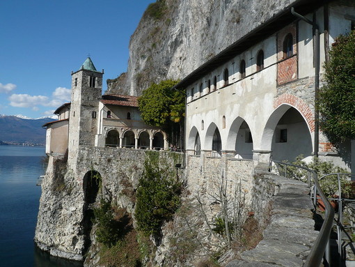 Il convento di Santa Caterina del Sasso è diventato “unisex”