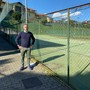 Casale Corte Cerro, via libera alla riqualificazione del campo da tennis