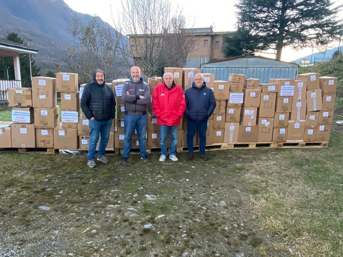 Al Ciss Ossola più di 100 regali per bambini e ragazzi dall'associazione Kenzio Bellotti