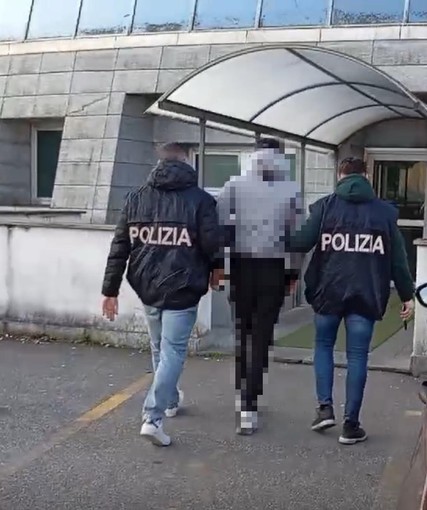 Rapina e aggressione a Intra: tre giovani ai domiciliari