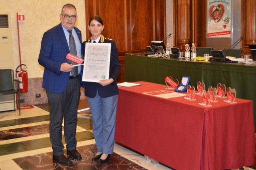 Cavalieri del Cuore, a Roma premiata anche la Capo di Gabinetto della Questura Serena Sagliano