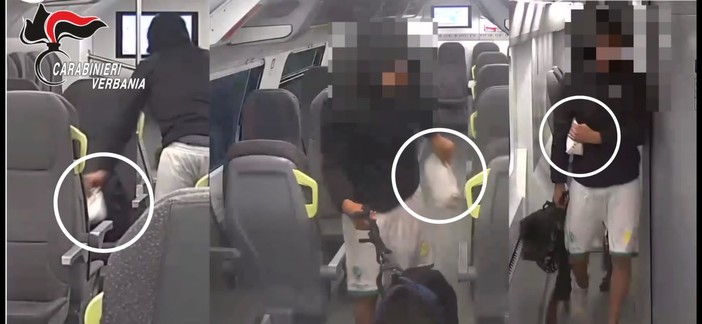 Furto sul treno Domodossola-Milano: denunciato un 21enne VIDEO