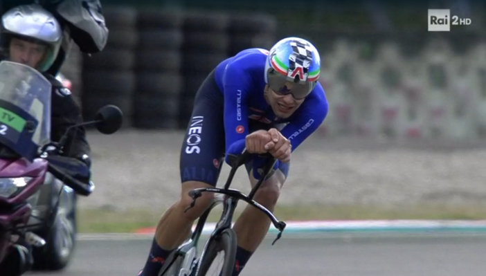 Ciclismo, Filippo Ganna conquista la medaglia d'argento ai mondiali di Zurigo