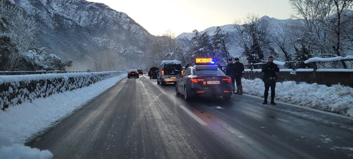 Doppio incidente, chiusa la superstrada