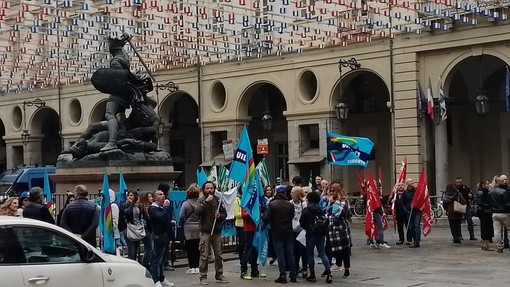 Franchising Carrefour, Canalis: &quot;A rischio posti e condizioni di lavoro di quasi 2 mila addetti&quot;