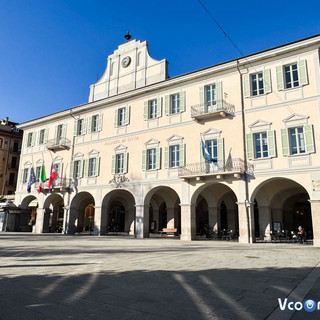 Pd e Verbania Si Prende Cura contro il nuovo regolamento sui quartieri