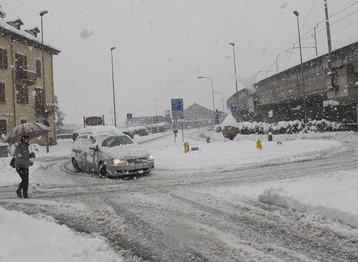 Cambio gomme, dal 15 novembre scatta l’obbligo pneumatici invernali in tutto il Piemonte