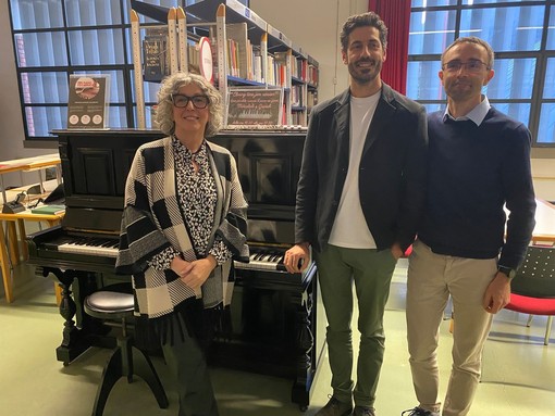 Omegna, il pianoforte arriva in biblioteca