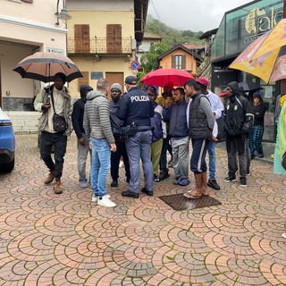 Cesara, protesta degli ospiti del centro migranti FOTO