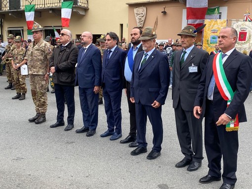 Alpini in festa per la 26ª adunata del Primo Raggruppamento FOTO e VIDEO