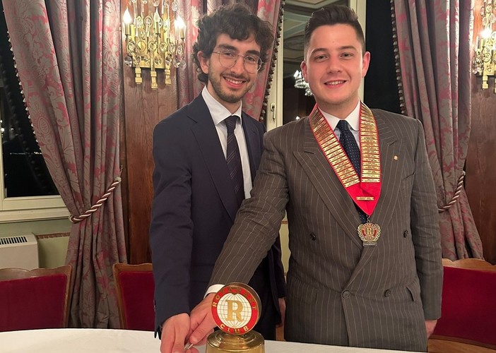 Rotaract Pallanza Stresa, il passaggio di consegne al nuovo presidente Pietro Punginelli