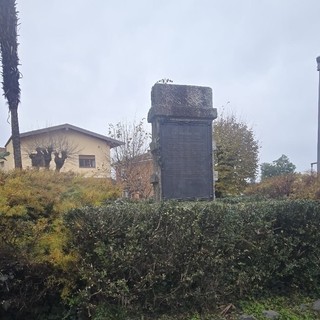 Completato il recupero della targa commemorativa di piazza Piero Zavattaro Ardizzi