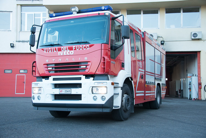 Grave incidente sull’A26: due morti e due feriti, traffico bloccato