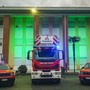 La caserma dei vigili del fuoco si illumina di verde per sensibilizzare sulla sindrome Pans Pandas