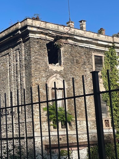 Preoccupano le condizioni di Villa Poss, storica dimora lungo la Selasca