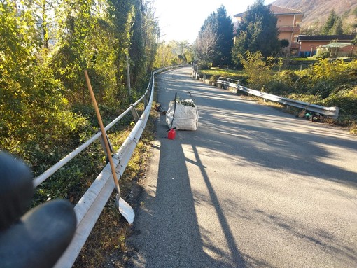 I volontari di Crusinallo ancora all'opera per pulire le strade