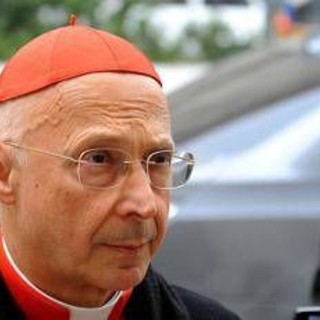 Papa, cardinal Bagnasco: &quot;Dimissioni? Tormenti inutili, prego perché Francesco guarisca&quot;