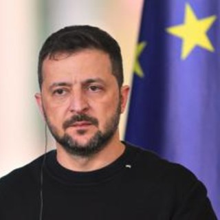 Ucraina-Russia, Zelensky: &quot;Putin non negozierà se non distruggiamo sue basi&quot;