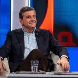 Calenda e la dieta: &quot;Sono dimagrito 24 chili, non sono un fico ma...&quot;