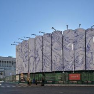 Roma, silos cantiere piazza Venezia Metro C diventano 'tele' d'arte contemporanea