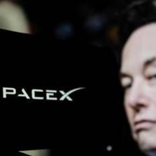 Trump a Musk e SpaceX: &quot;Andate a recuperare astronauti abbandonati nello spazio&quot;