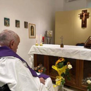 Papa Francesco, prima foto dopo il ricovero