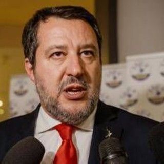 Salvini contro 'Propaganda live': &quot;Mi augurano un ictus tra le risate, che pena&quot;